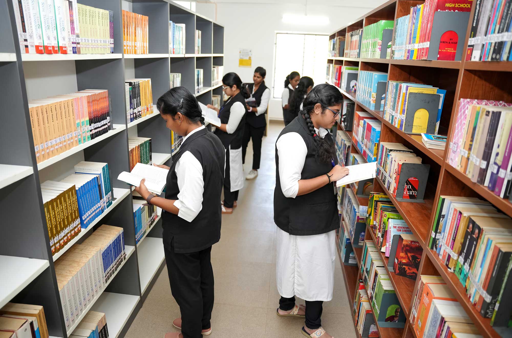 Unitary LL.B. ( 3 year)
